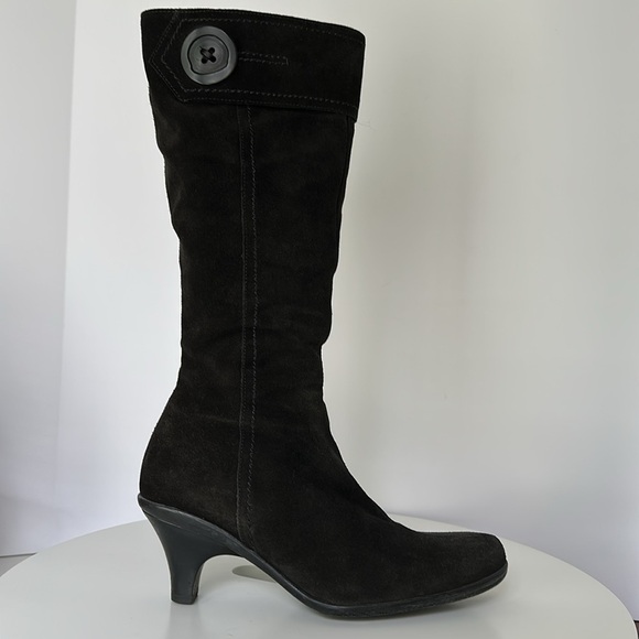 La Canadienne Dorina Boots Waterproof Suede Classic Side Zipper Mid Heel 15104 - Picture 1 of 15